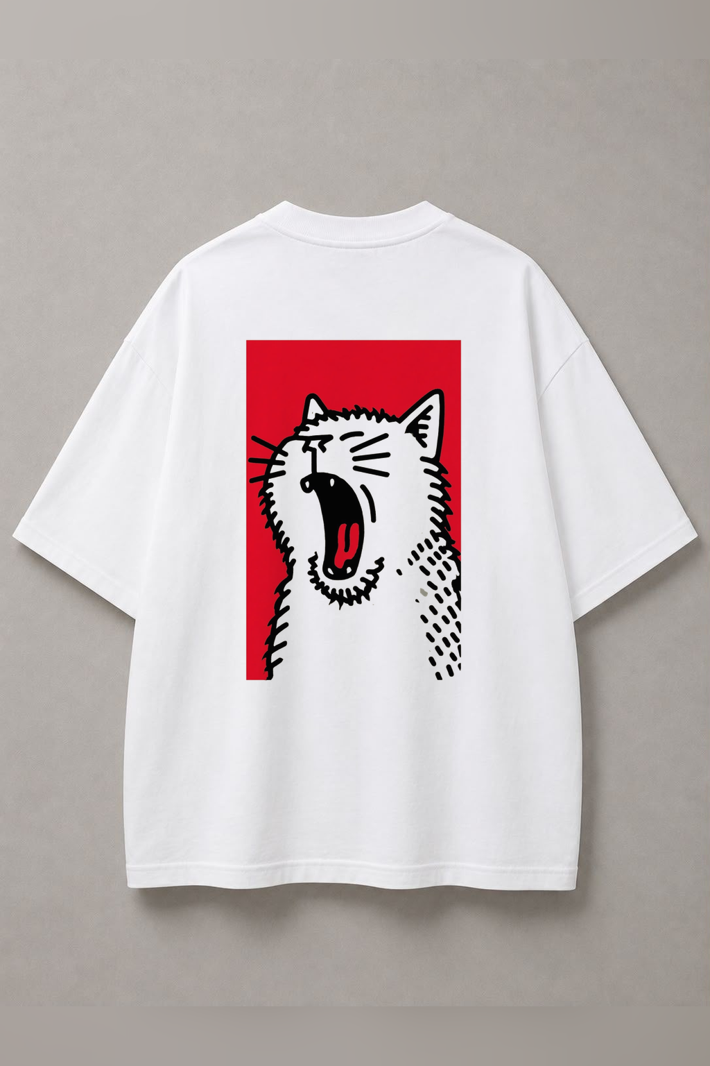DSTRKT Yawning Cat unisex oversize beyaz tişört