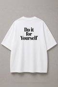 DSTRKT Do It For Yourself unisex oversize beyaz tişört