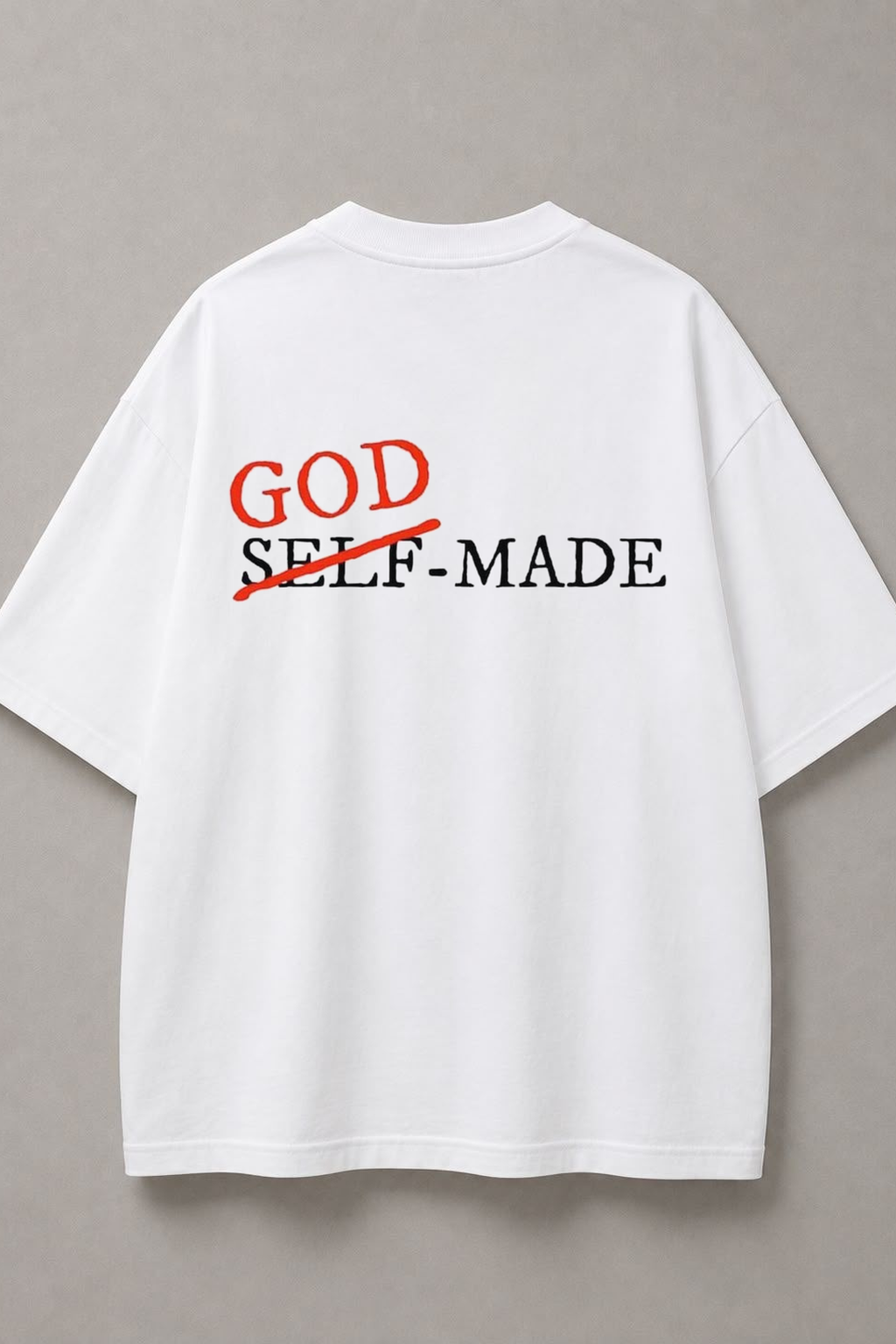 DSTRKT God Self-Made unisex oversize beyaz tişört